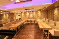 Hotel RS Exclusive Stay & Fine Dine - Near to Akola Junction - parking