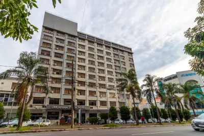 Umuarama Plaza Hotel by Castelo Itaipava Hotels near Infinity Hall