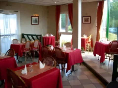 Hôtel Crocus Caen Mémorial