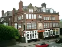 The Crown Hotel Hotels in Stoke-on-Trent