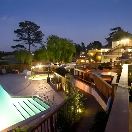 Mariposa Inn and Suites
