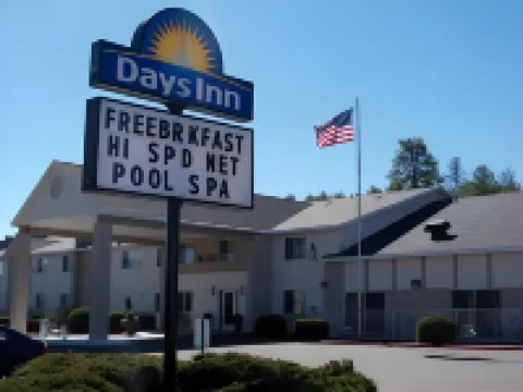 Days Inn by Wyndham Williams Hotels in Coconino County