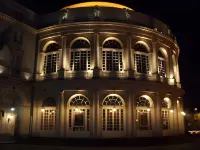 Hotel Le Sevigne, Sure Hotel Collection by Best Western Hotel in zona Esplanade Charles-de-Gaulle