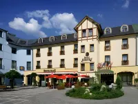 Wellness Hotel Gendorf Hotels near Náměstí T. G. Masaryka