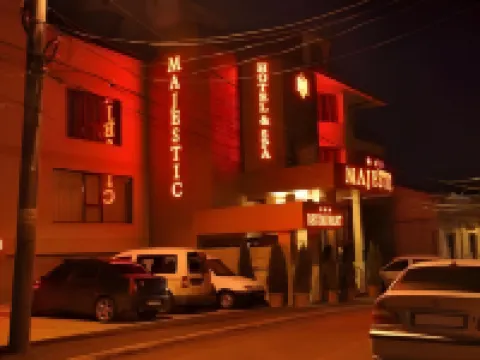 Hotel Majestic Hotels near Botanic Garden