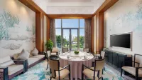 InterContinental Hotels HAIKOU SEAVIEW by IHG - breakfast