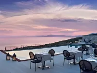 Karavia Lux Inn Hotels in Sipiada
