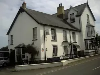 Rooms at the Highcliffe - 3-Star