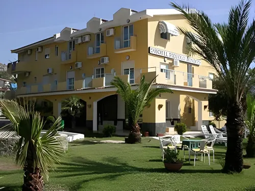 Hotel Piccolo Mondo - Pet friendly