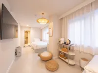 Yeosu Stay Saerok Hotels near Jinnamgwan