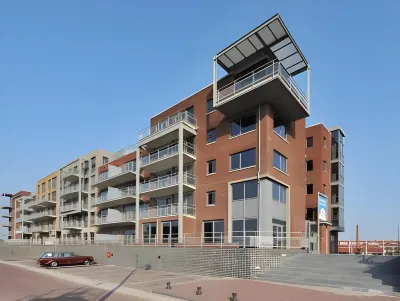 BizStay Harbour I Scheveningen Apartments