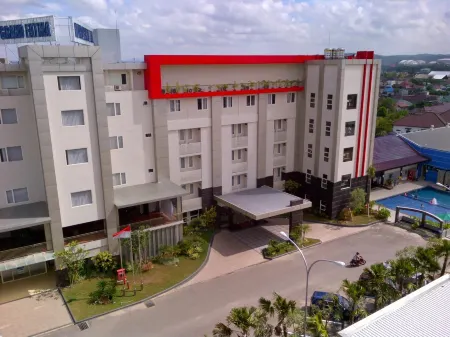 Grand Fatma Hotel Отели в г. Kutai Kartanegara Regency