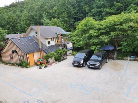 예천 물맑은산골펜션