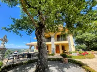 Pool and Jacuzzi - Charming Villa in Umbria - Sleeps 24 - Lake View