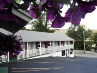 Pinebrook Motel