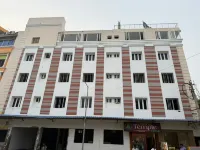 Chitra Temple View Hotel di 
