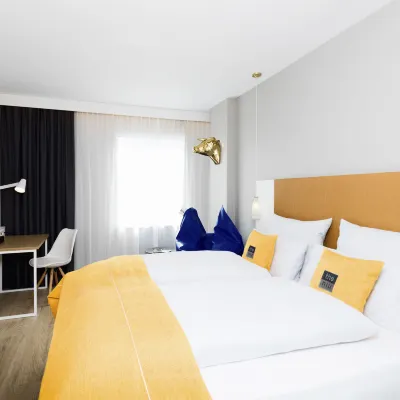 Holiday Inn - the niu, DAIRY HAARLEM by IHG Hôtels à proximité de : Plage de Zandvoort