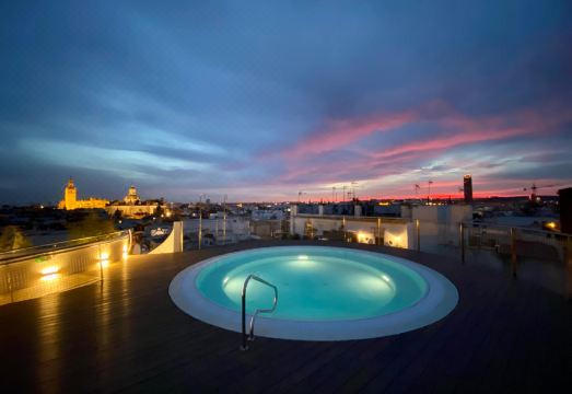 아바 세비야 호텔