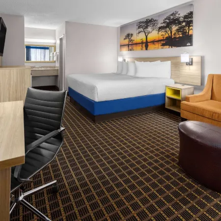 Days Inn by Wyndham Waycross