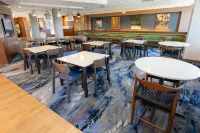 Fairfield Inn & Suites Athens I-65 - breakfast