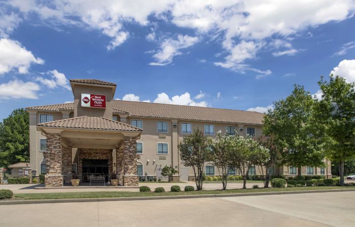 Best Western Plus Crown Colony Inn  Suites
