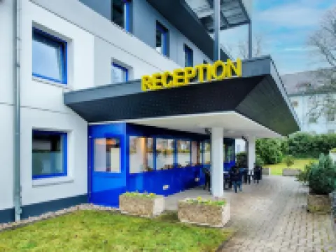 布勒費爾德東B&B 酒店 比勒費爾德酒店