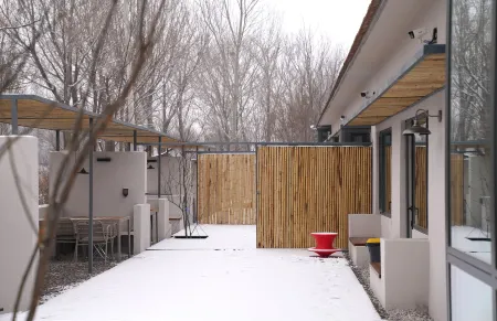 Beijing Leye Riverside Homestay Отели рядом с достопримечательностью «Guishui Park»