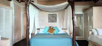 Villa Las Estrellas Tulum - Located at the Party Zone Hotels in Zona Hotelera