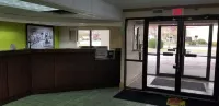 Super 8 by Wyndham Ruther Glen Kings Dominion Area Hotels in Doswell