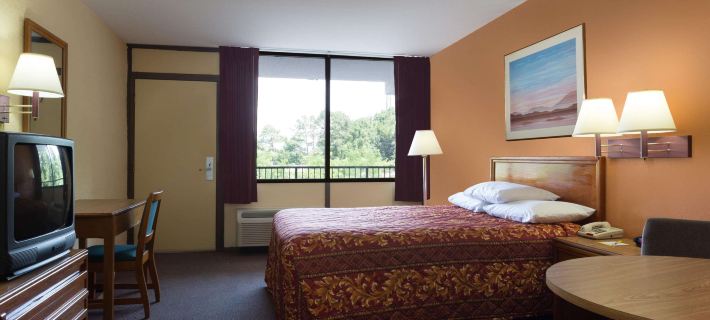 Motel 6 Raleigh, NC – Downtown South Hotels in Wake County