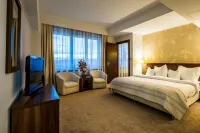 Grand Hotel Hotels in Тиргу-Муреш
