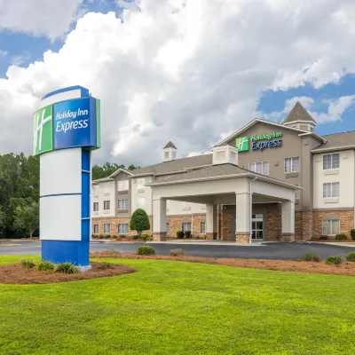 Holiday Inn Express Savannah Airport, an IHG Hotel Hotel dekat Bandara Internasional Hilton Head