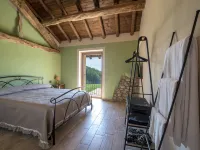 Charming Alessandria Retreat with Queen-sized Bed & Shared Outdoor Pool Hotels in Gavi