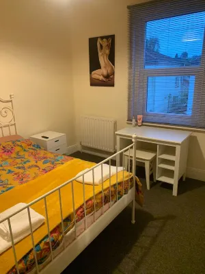 Stylish Comfotabe  Riverside Cottage Hotels in Eastleigh District