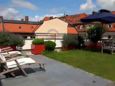 Hotel München Palace Отели в г. 