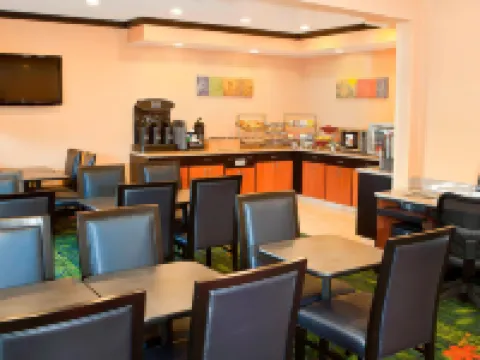 Fairfield Inn Forsyth Decatur Hotels in Forsyth