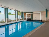 Delta Hotels Richmond Downtown Отели рядом с достопримечательностью «Кэритаун»