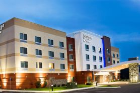 Fairfield Inn & Suites Dickson