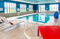 Hilton Garden Inn Mattoon - Pools