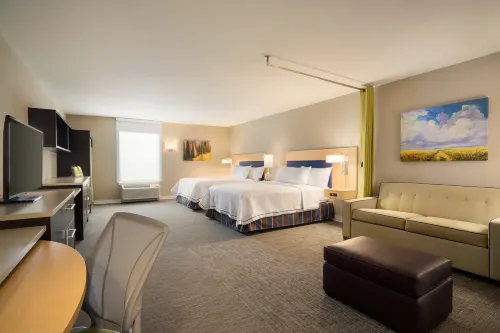 Home2 Suites by Hilton - Leavenworth Downtown Hotels in Lansing