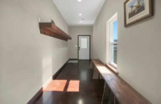 Spacious Lodge on 40 Acres!