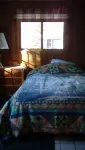 Perfect for summer right on twin lake 4 bedroom 2 full bath home Hotels in Conover
