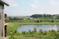 Antler Hill Lodge- Newly Built!