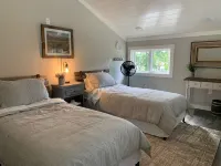 Swordfish Suite DOG friendly- Pup Shed Retreat トレーシー・シティのホテル