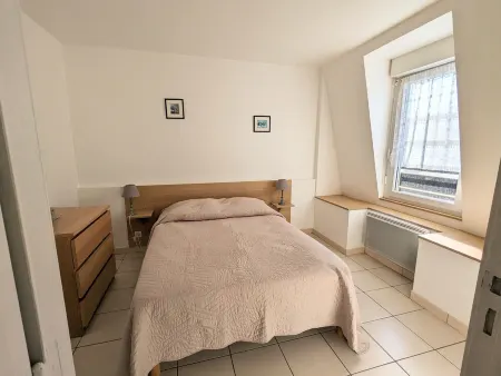 Sea view apartment close to restaurant and hiking trail