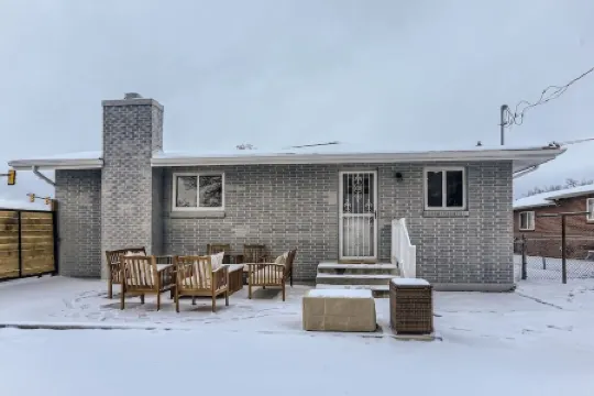 Luxurious getaway near Olde Town Arvada