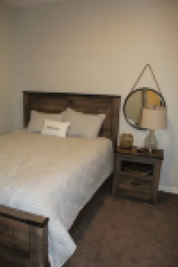 Family-friendly Lakefront East Lake Okoboji Condo- Bridges Bay Resort