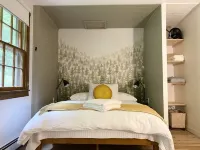 Beautifully renovated with fireplace and coffee bar
