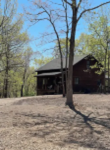 Authentic Cedar Cabin-Dogwood Cabin-with Pool near Blue Springs Ranch
