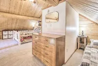 Northern Lights Escape: Authentic Log Cabin with Private Sauna Experience